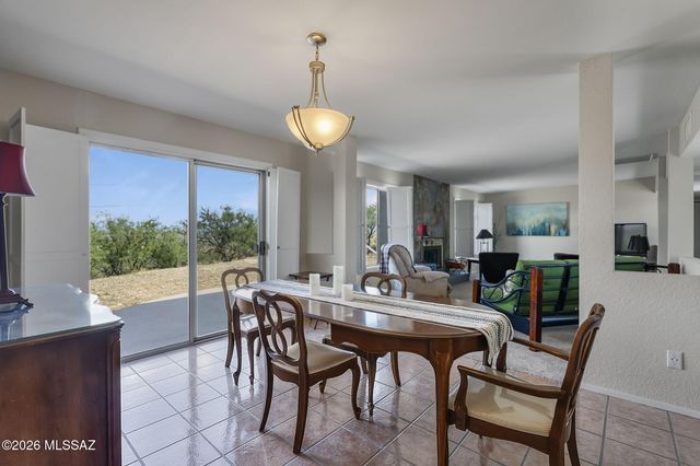 1051 Avenida Aprenda, Rio Rico, AZ 85648