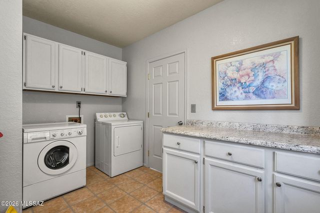 1051 Avenida Aprenda, Rio Rico, AZ 85648