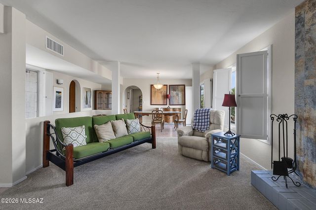 1051 Avenida Aprenda, Rio Rico, AZ 85648