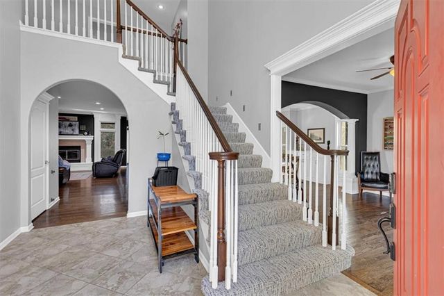 10908 W 144th Street, Overland Park, KS 66221