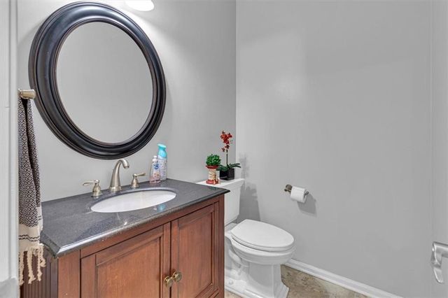 10908 W 144th Street, Overland Park, KS 66221