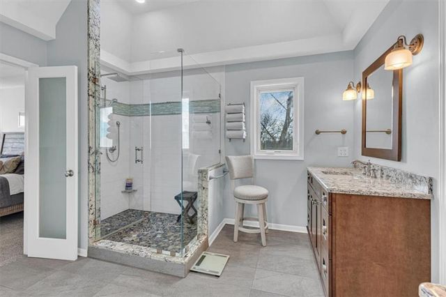 10908 W 144th Street, Overland Park, KS 66221