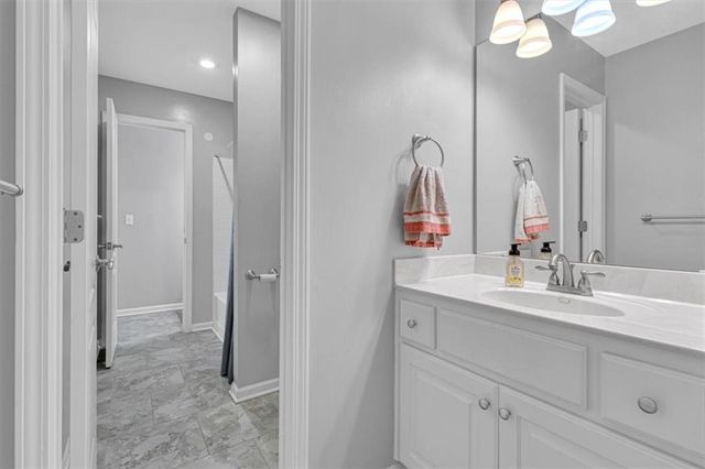 10908 W 144th Street, Overland Park, KS 66221