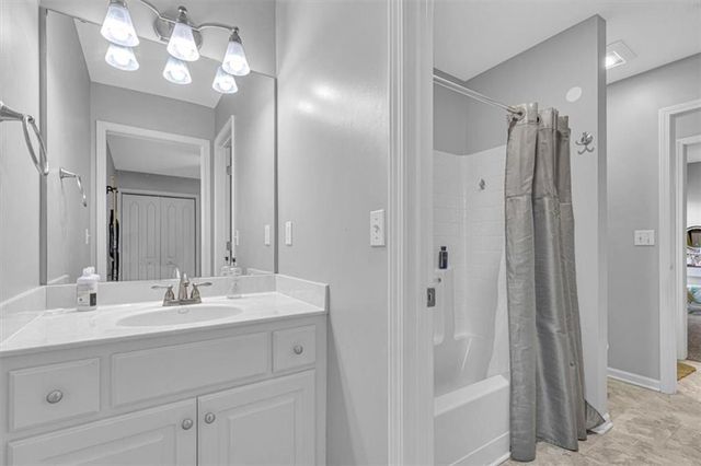 10908 W 144th Street, Overland Park, KS 66221