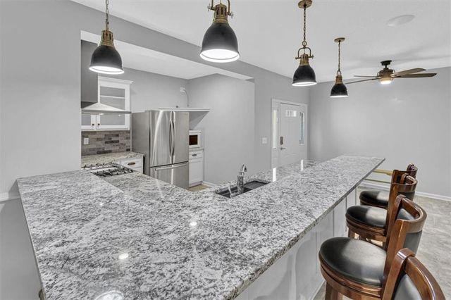 10908 W 144th Street, Overland Park, KS 66221