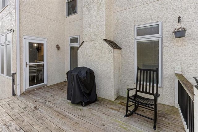 10908 W 144th Street, Overland Park, KS 66221