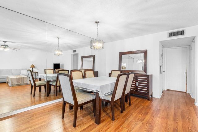 510 High Point Drive C, Delray Beach, FL 33445