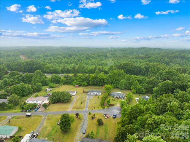 139 Gayle Drive, Troutman, NC 28166