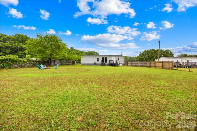 139 Gayle Drive, Troutman, NC 28166