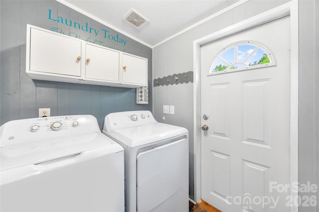 139 Gayle Drive, Troutman, NC 28166