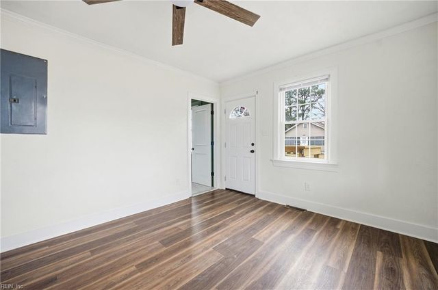 411 S College DR, Franklin, VA 23851