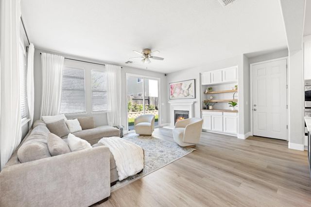 11749 Dionysus, Rancho Cordova, CA 95742