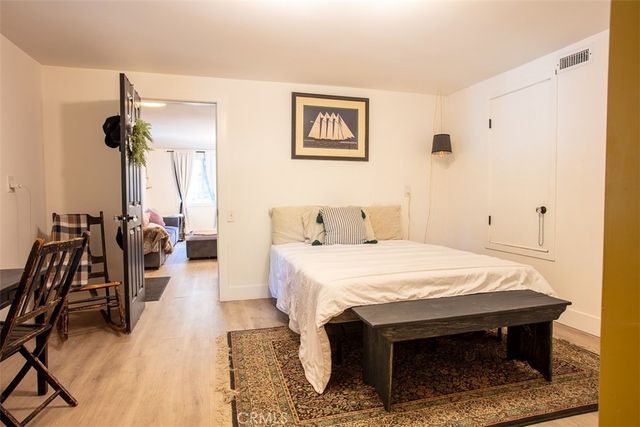 220 Oak Dr., Lake Arrowhead, CA 92352