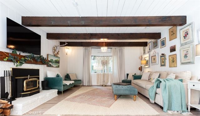 220 Oak Dr., Lake Arrowhead, CA 92352