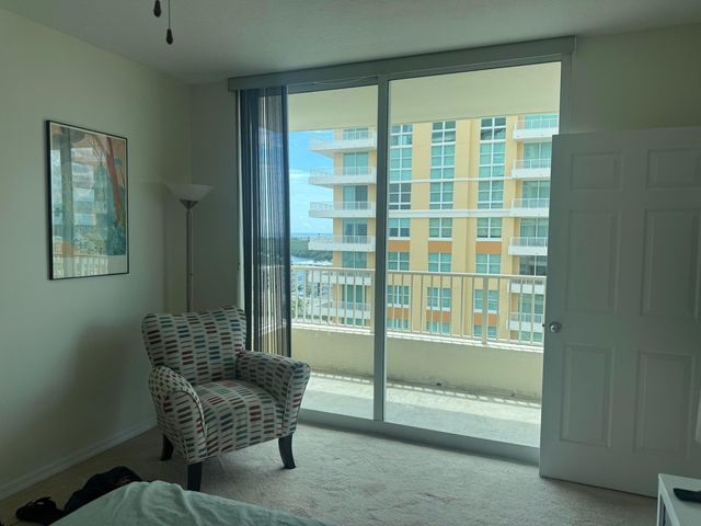 700 E BOYNTON BEACH Boulevard 1103, Boynton Beach, FL 33435