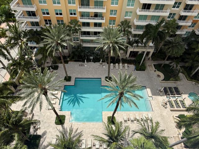700 E BOYNTON BEACH Boulevard 1103, Boynton Beach, FL 33435