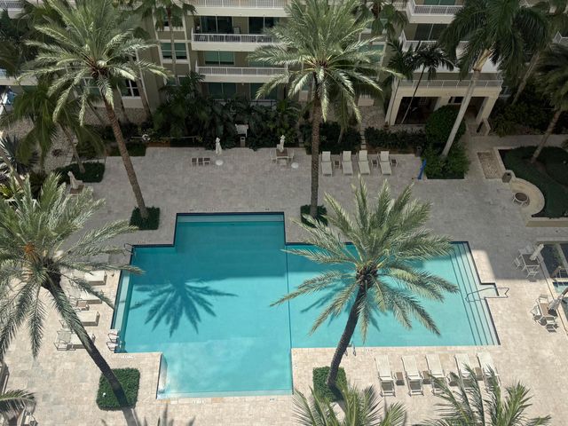 700 E BOYNTON BEACH Boulevard 1103, Boynton Beach, FL 33435