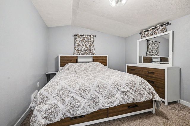 125 Maplelawn Street Se, City Of Kentwood, MI 49548