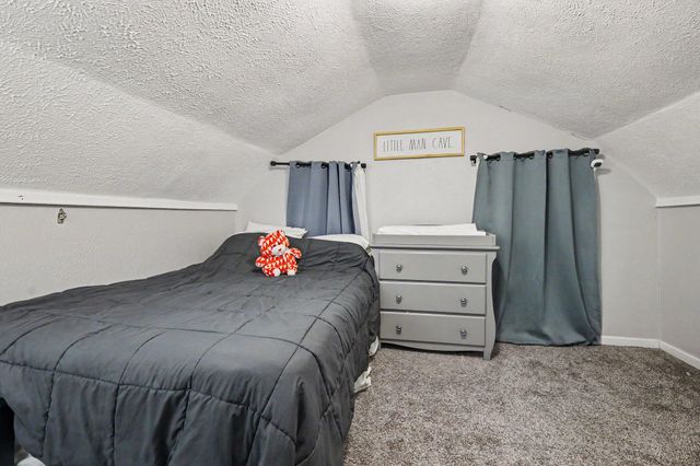 125 Maplelawn Street Se, City Of Kentwood, MI 49548