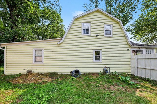 125 Maplelawn Street Se, City Of Kentwood, MI 49548