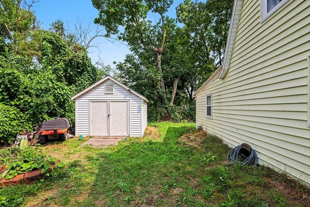 125 Maplelawn Street Se, City Of Kentwood, MI 49548
