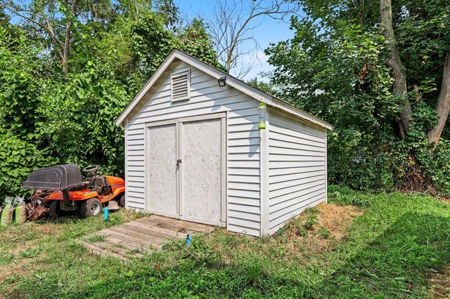 125 Maplelawn Street Se, City Of Kentwood, MI 49548