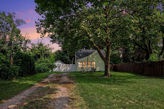 125 Maplelawn Street Se, City Of Kentwood, MI 49548