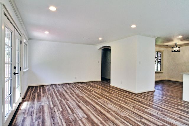 13740 Torrey Pines Dr, Auburn, CA 95602