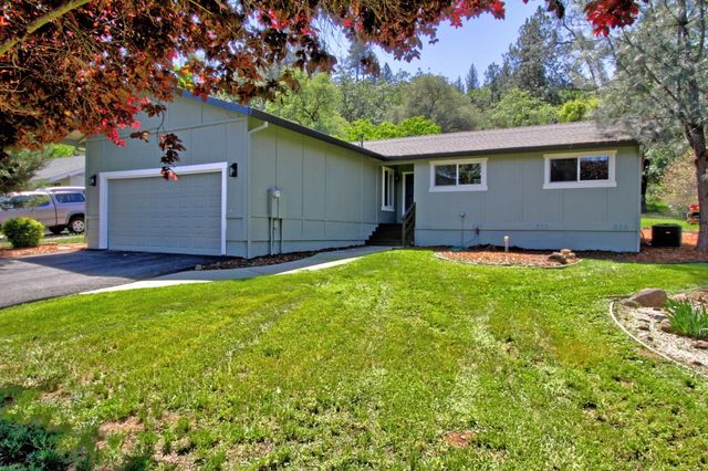 13740 Torrey Pines Dr, Auburn, CA 95602