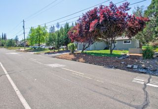 13740 Torrey Pines Dr, Auburn, CA 95602