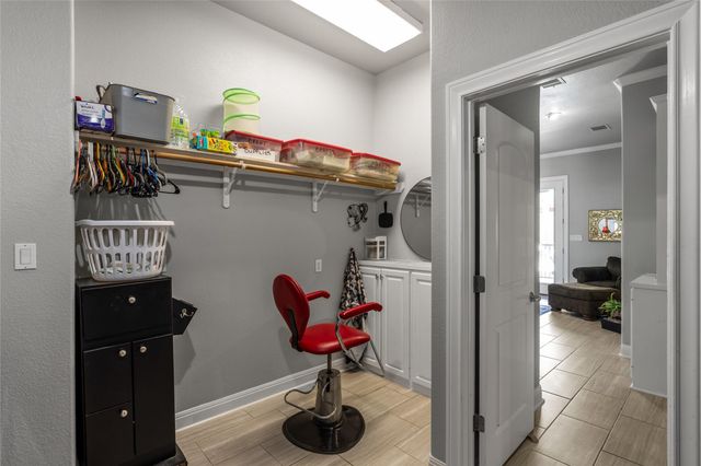 21508 Lake Park DR, Lago Vista, TX 78645