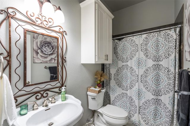 21508 Lake Park DR, Lago Vista, TX 78645