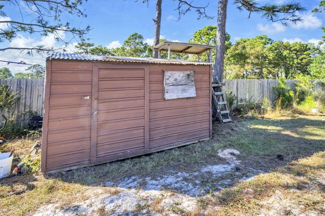 9276 Ridge Drive, Navarre, FL 32566