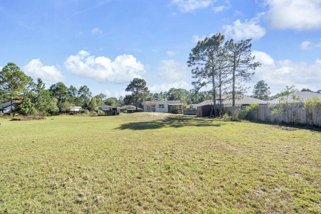 9276 Ridge Drive, Navarre, FL 32566