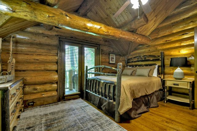 536 Lakeview Road, Blue Ridge, GA 30513