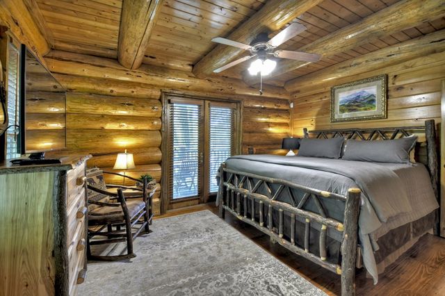 536 Lakeview Road, Blue Ridge, GA 30513