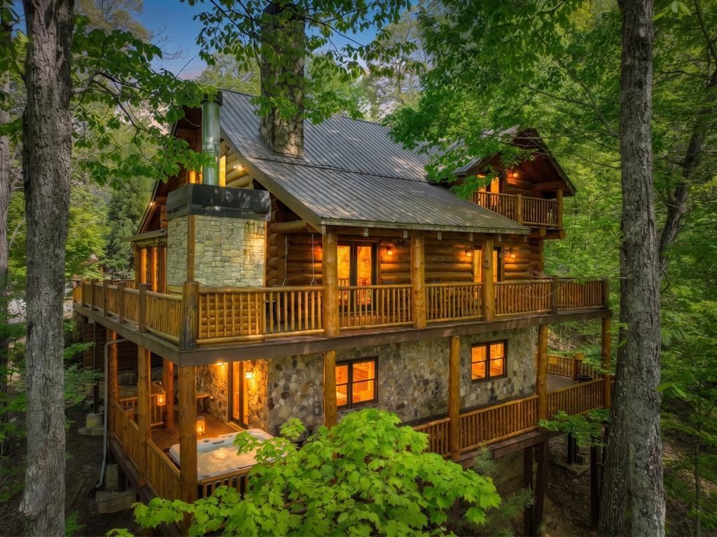 536 Lakeview Road, Blue Ridge, GA 30513