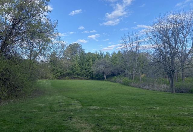 8333 N Cedarburg ROAD, Brown Deer, WI 53209