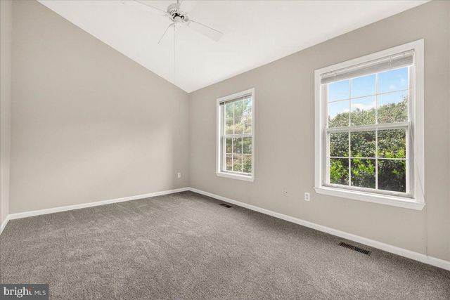 20477 SUMMERSONG LN, Germantown, MD 20874
