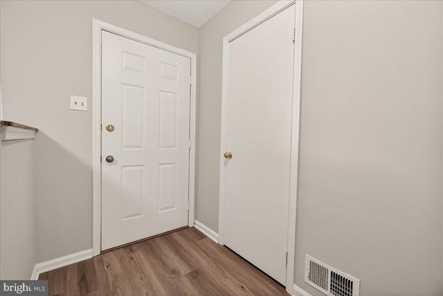 20477 SUMMERSONG LN, Germantown, MD 20874