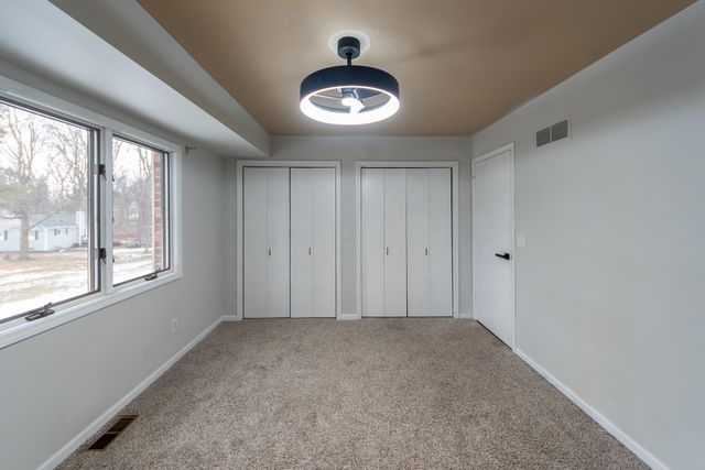 46105 W Seven Mile Road, Northville Twp, MI 48167