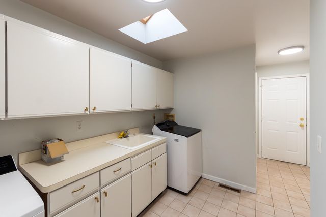 46105 W Seven Mile Road, Northville Twp, MI 48167