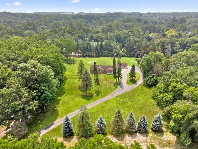 46105 W Seven Mile Road, Northville Twp, MI 48167