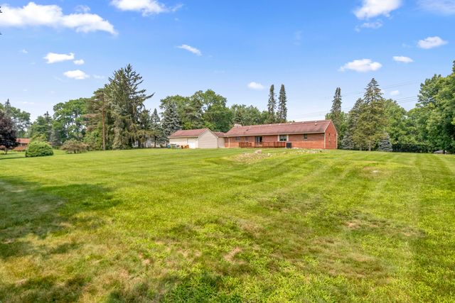 46105 W Seven Mile Road, Northville Twp, MI 48167