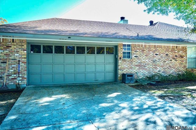 13805 House Of Lancaster Dr, Baton Rouge, LA 70816