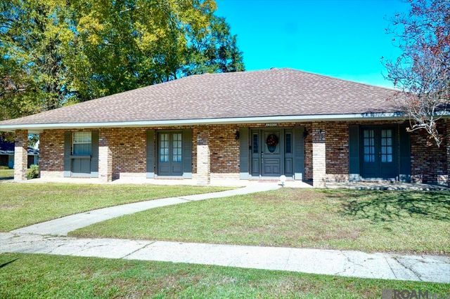 13805 House Of Lancaster Dr, Baton Rouge, LA 70816