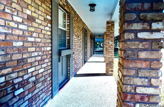 13805 House Of Lancaster Dr, Baton Rouge, LA 70816