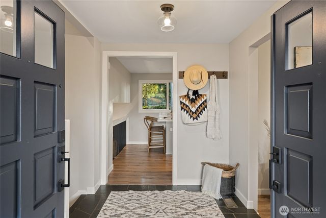 14607 SE 170th Place, Renton, WA 98058