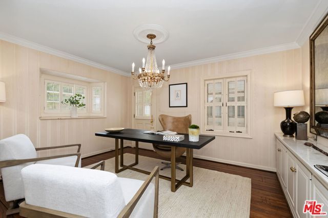 10770 Weyburn Avenue, Los Angeles, CA 90024
