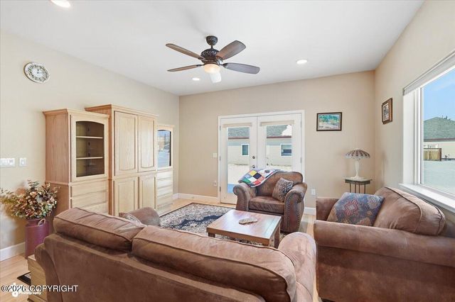 1760 S Ragosa Circle 33B, Palmer, AK 99645